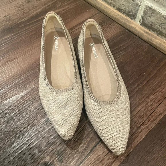 Vivaia Shoes - Vivaia Pointed Toe Ballet Flats Size 38.5